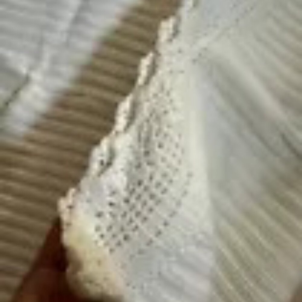Ralph Lauren Chadwick Crochet ONE Standard Sham - Picture 3 of 4